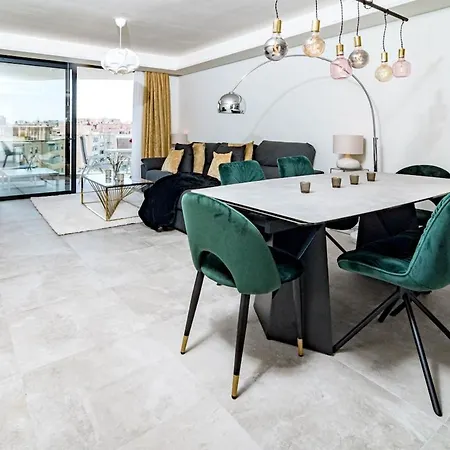 Apartamento Inf4.5p- Modern 3 Bed Next To *