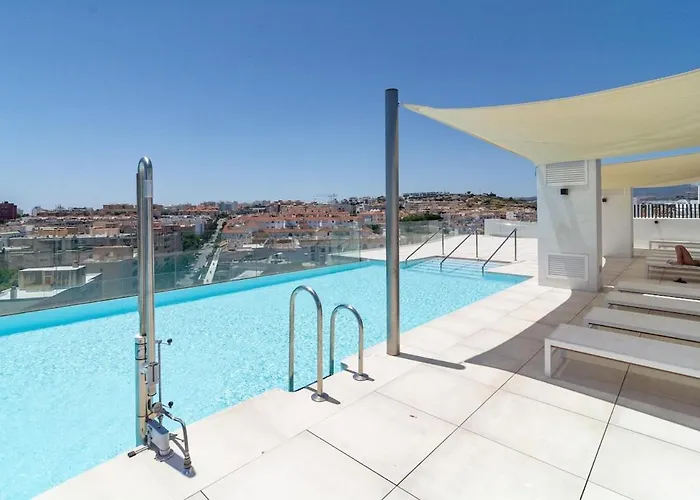 Inf4.5p- Modern 3 Bed Next To Appartamento Estepona