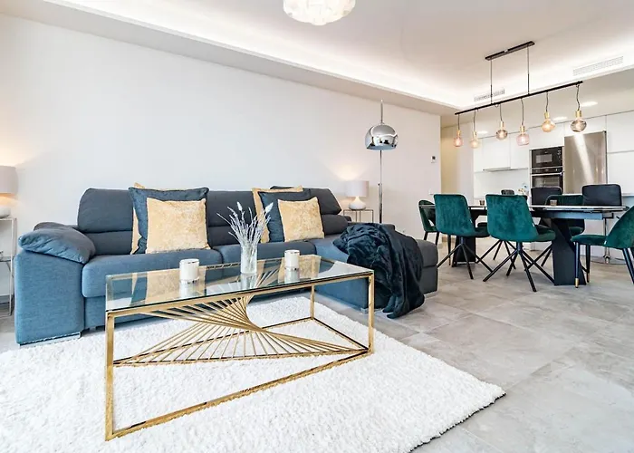 Appartamento Inf4.5p- Modern 3 Bed Next To