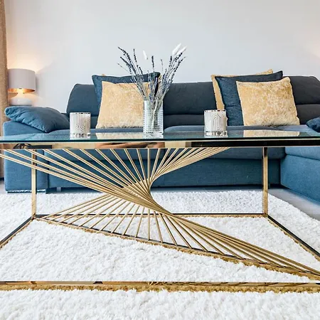 Apartment Inf45p- Modern 3 Bed Next To