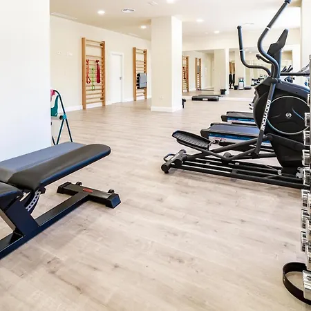 Apartment Inf45p- Modern 3 Bed Next To