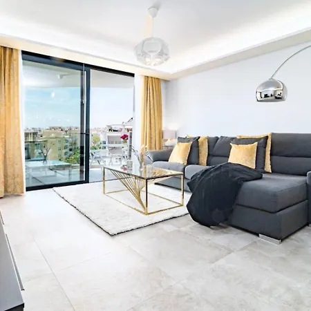 Inf45p- Modern 3 Bed Next To Estepona