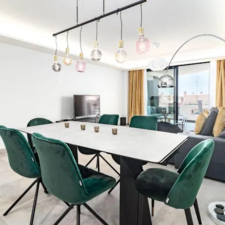 Inf45p- Modern 3 Bed Next To * Estepona