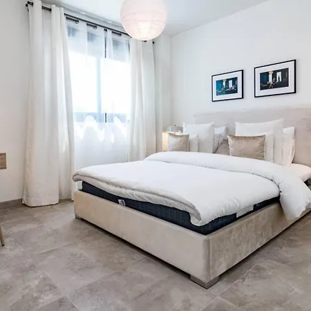 Apartman Inf45p- Modern 3 Bed Next To