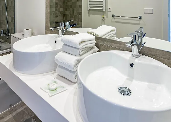 Inf4.5p- Modern 3 Bed Next To * Estepona