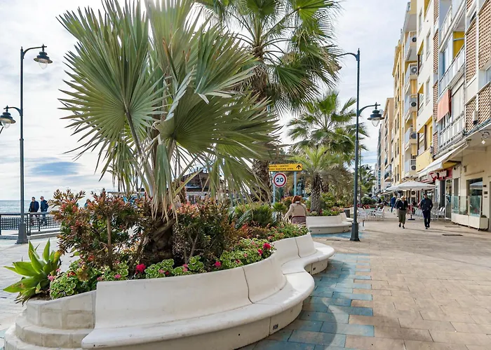 Inf4.5p- Modern 3 Bed Next To